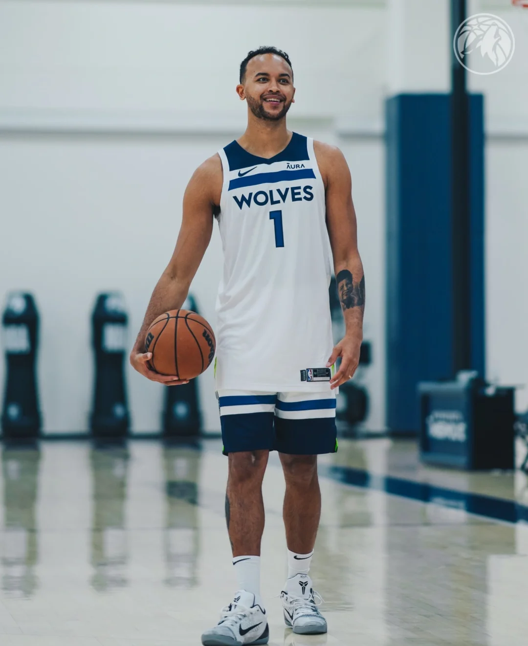 森林狼队球员人员调整,拟将新秀提拔为首发的简单介绍 森林狼队球员人员调整,拟将新秀提拔为首发的简单介绍