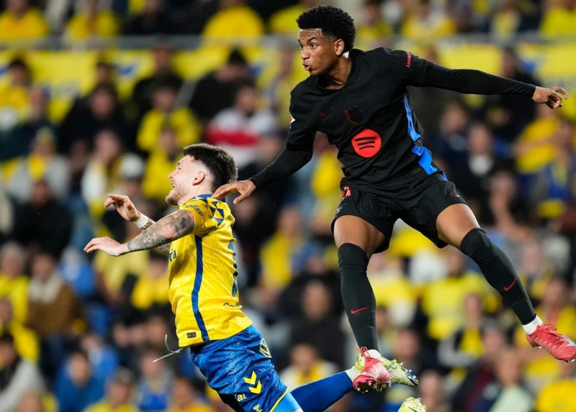 关于欧洲豪门豪取五连胜，领跑淘汰赛的信息