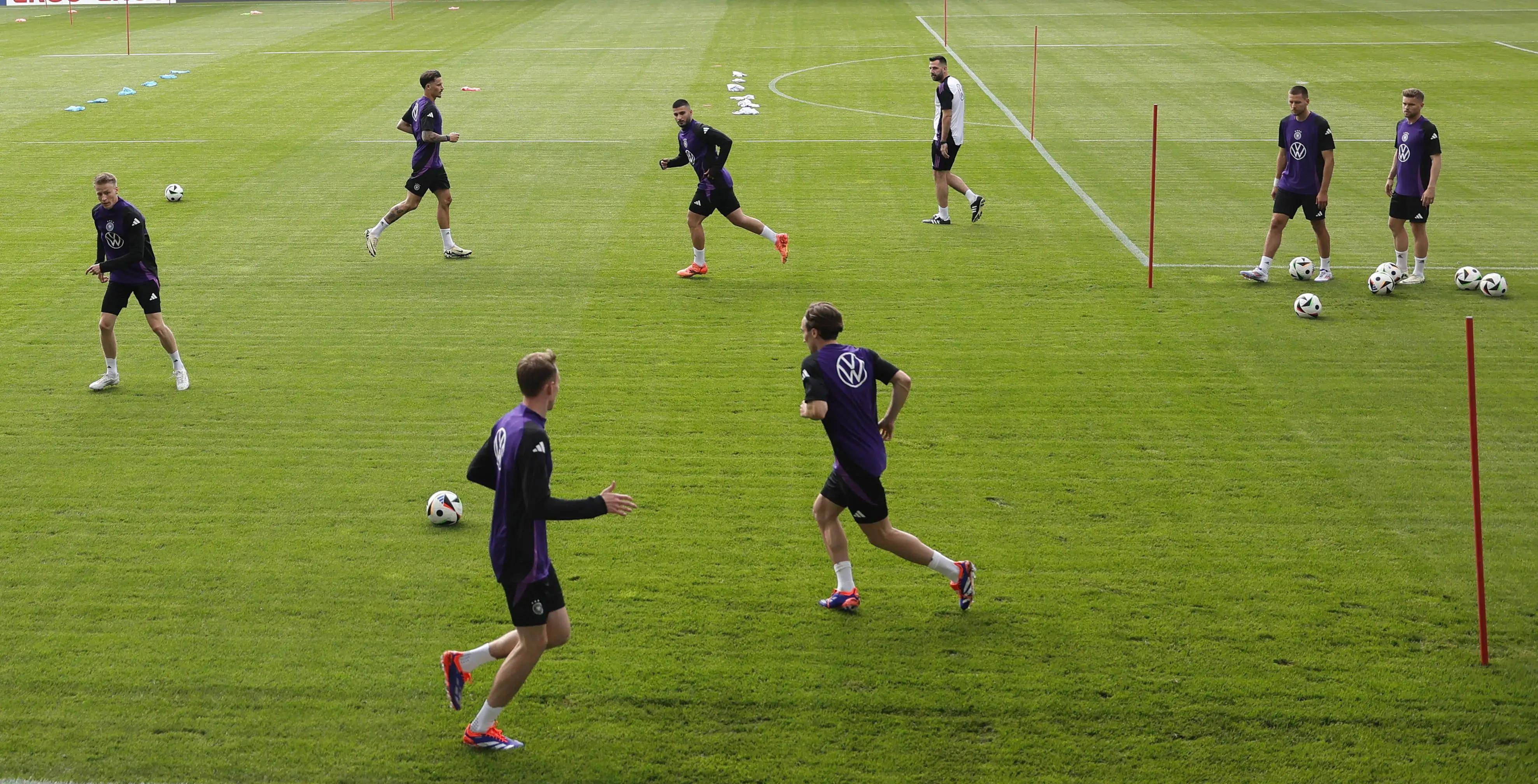 谢菲联客场失利,积分榜下滑的简单介绍 谢菲联客场失利,积分榜下滑的简单介绍