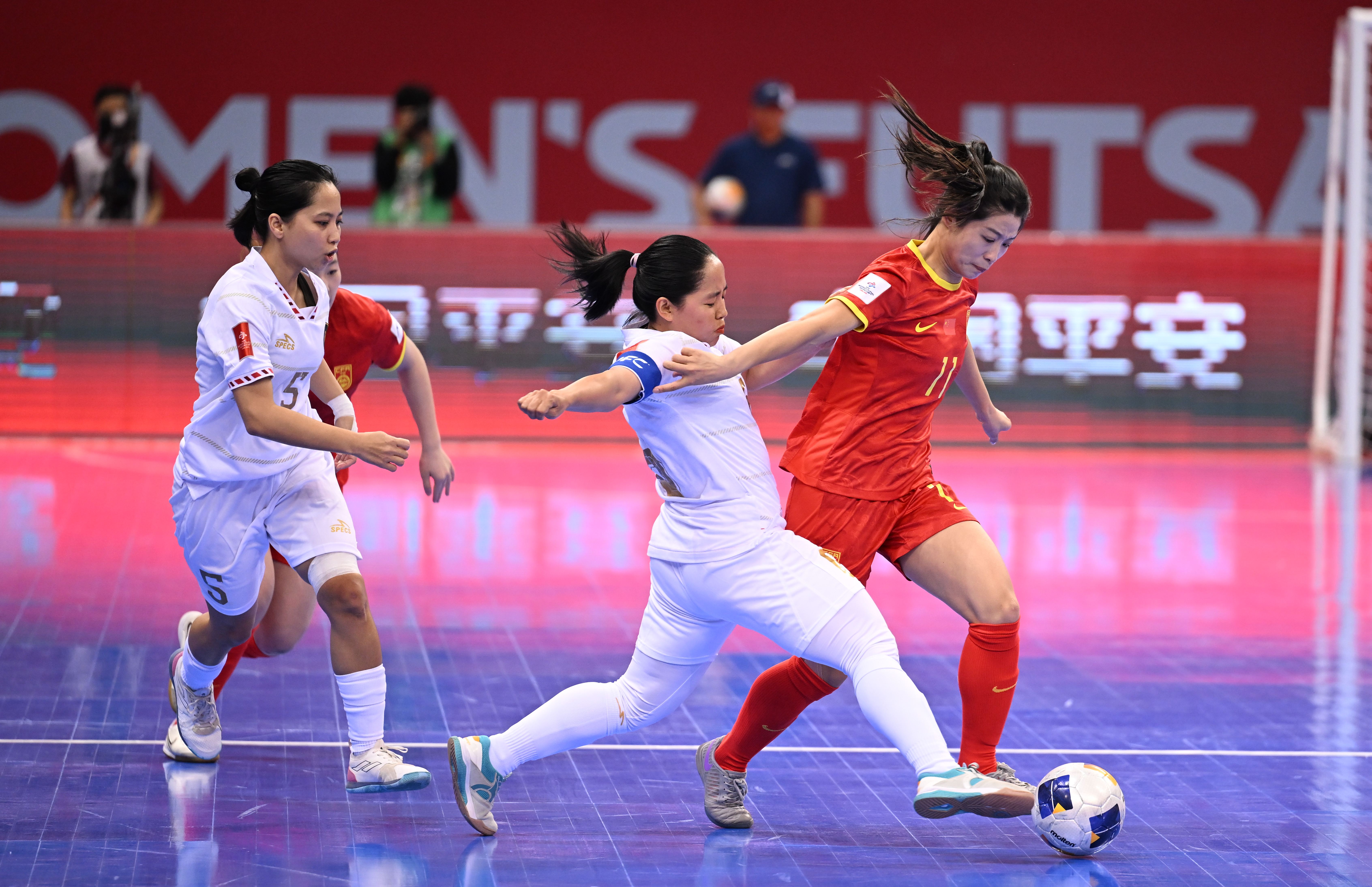 包含女子足球联赛受欢迎度飙升的词条 包含女子足球联赛受欢迎度飙升的词条