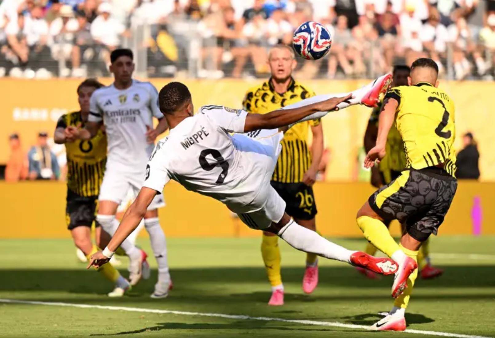 关于皇马球员助攻频现,配合默契逐步提升的信息 关于皇马球员助攻频现,配合默契逐步提升的信息