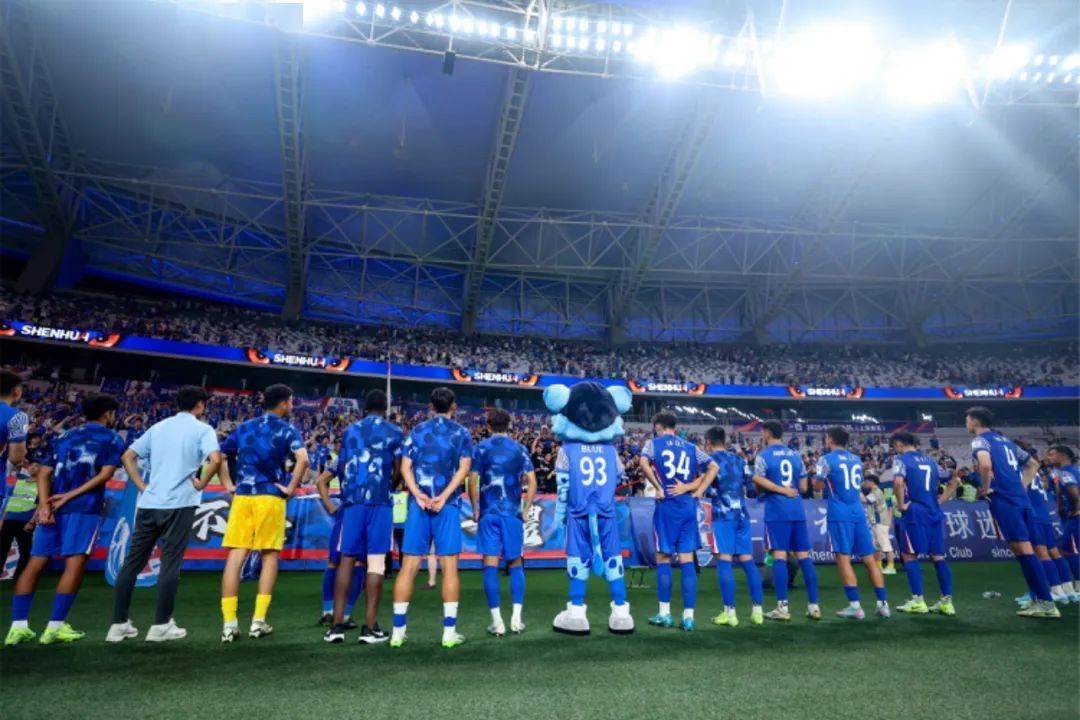 湖南海牛客场大胜，重回胜利赛道