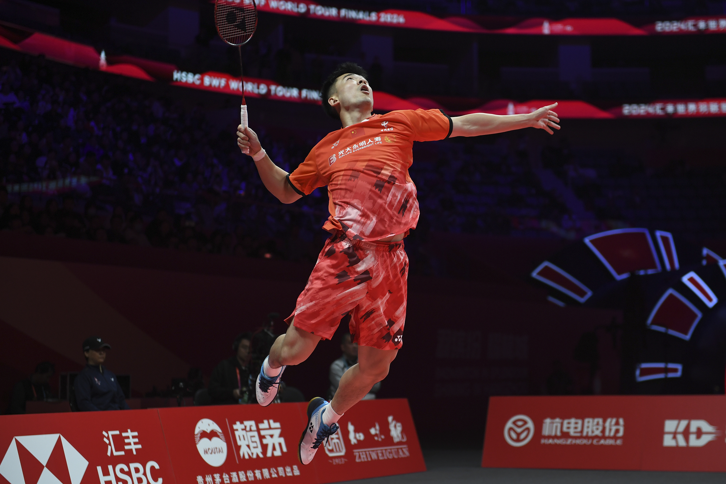 开云下载-伦敦举行羽毛球比赛，国乒表现惊险