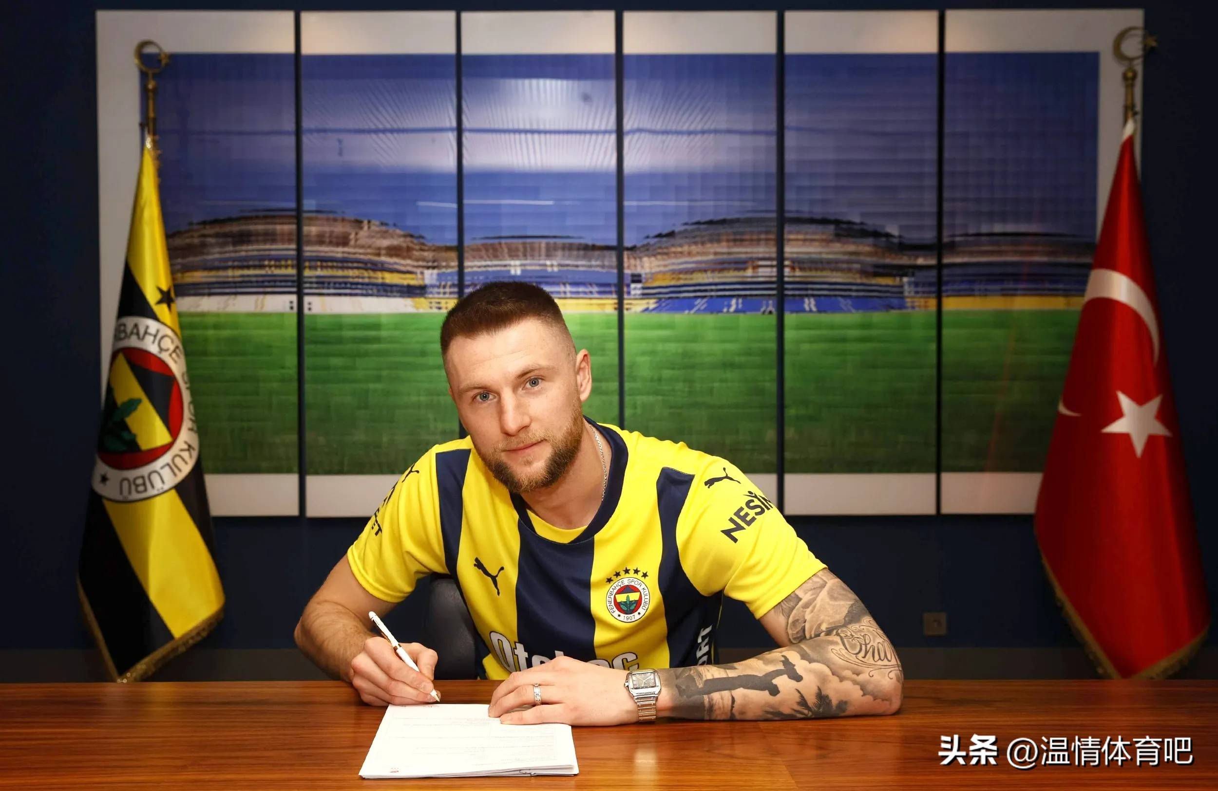 意甲球队引援行动密集,球员转会谣言四起的简单介绍 意甲球队引援行动密集,球员转会谣言四起的简单介绍