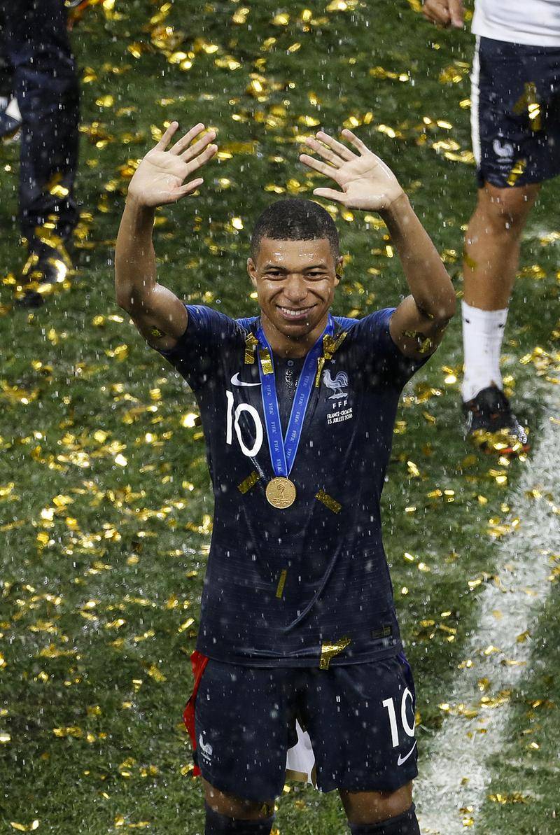 开云官网-包含皇家马德里主场大胜，继续追赶领头羊的词条