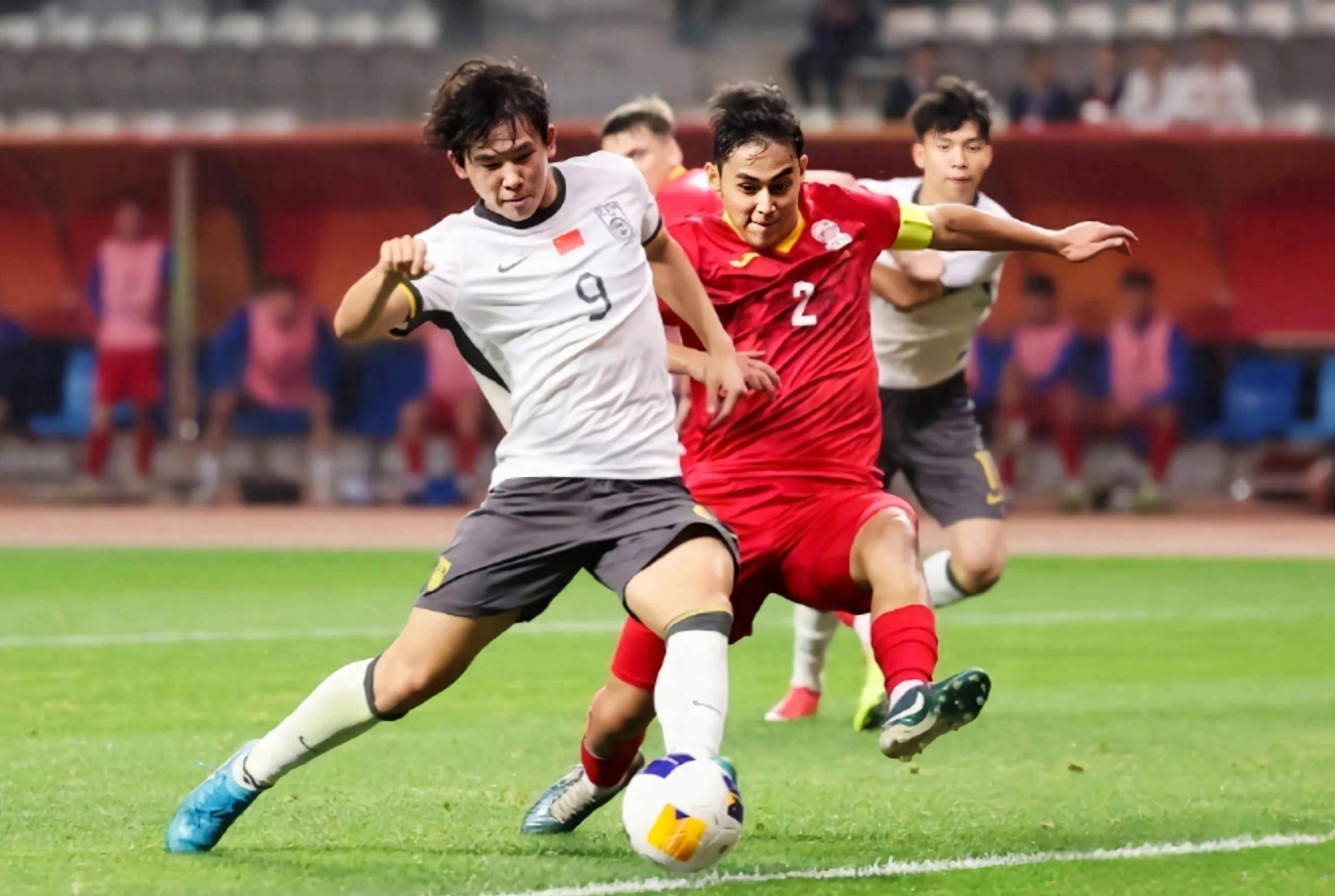 包含国足在赛场上势如破竹，惊艳对手的词条