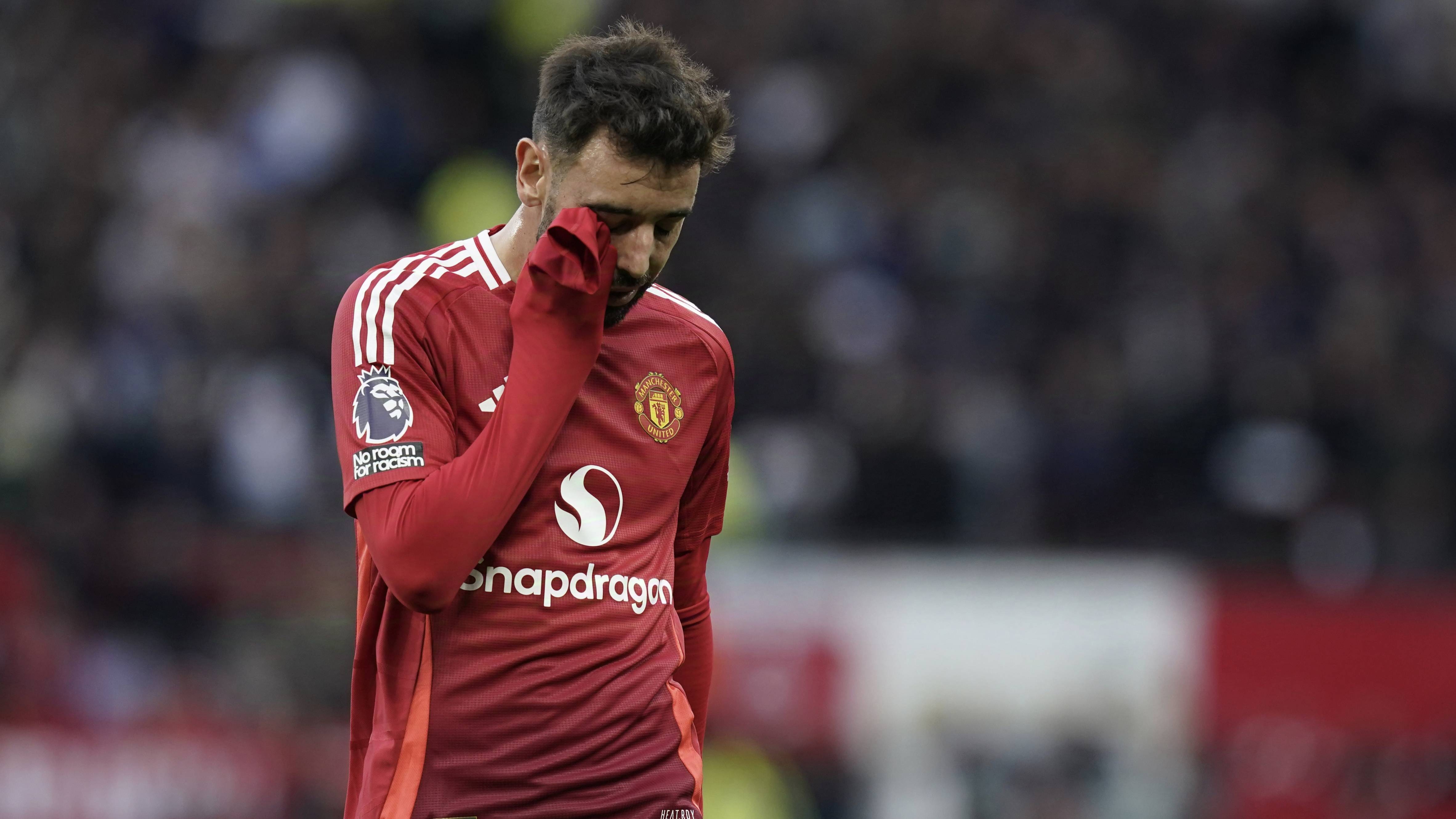 塞浦路斯球员在比赛中展现冷静射门 塞浦路斯球员在比赛中展现冷静射门