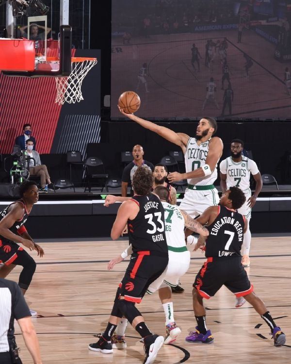 开云体育平台APP-关于布鲁克林篮网轻取那不勒斯，C罗攻防两端统治比赛激烈交锋半决赛，引爆全场热议的信息